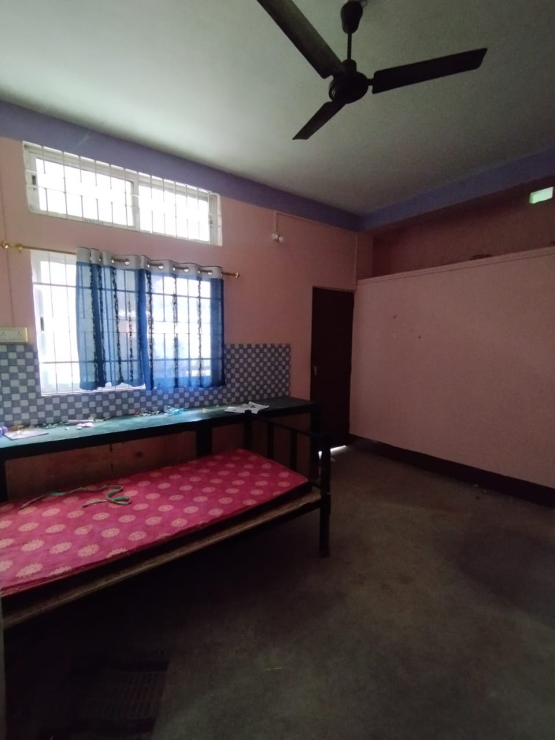 Unfurnished 3bhk in Government Press Rd, Milanpur, West Jyotinagar, Bamunimaidan, Guwahati, Assam, India for Rent